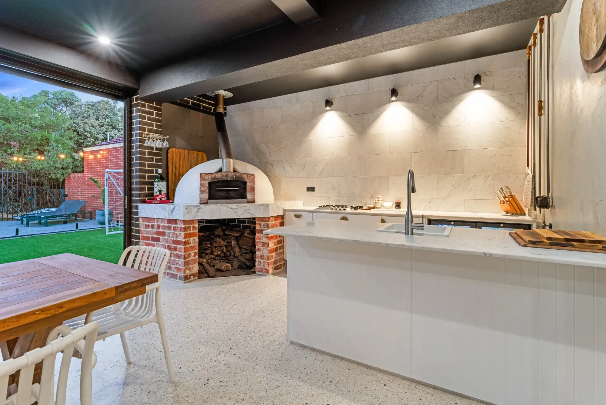 Contact us hero image